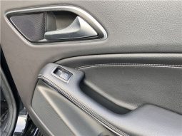 Mercedes-Benz CLA-Class Shooting Brake 2016 full