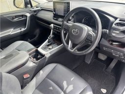 Toyota RAV4 Hybrid G 2021 full
