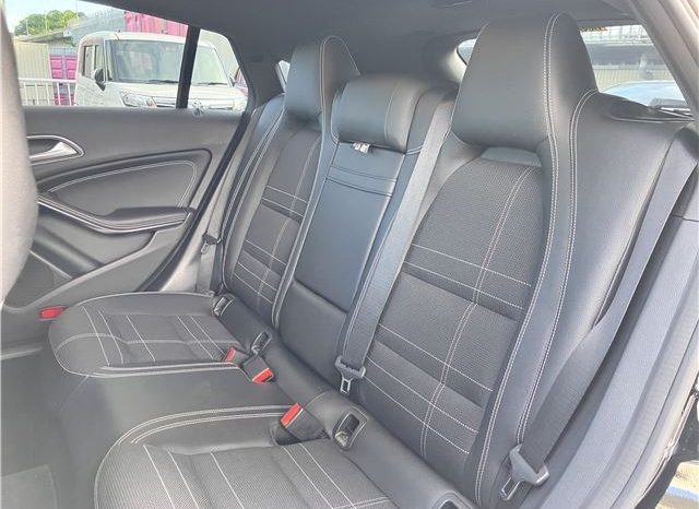 Mercedes-Benz CLA-Class Shooting Brake 2016 full