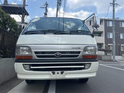 Toyota Hiace Van 1RZ 2002 full
