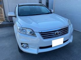 Toyota Vanguard 240S S Package 2010