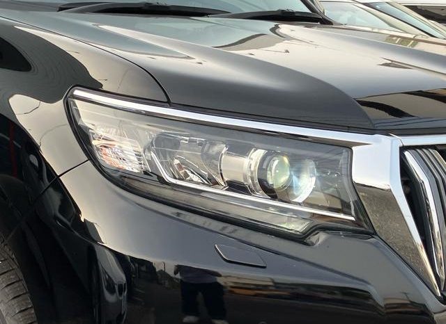 Toyota Land Cruiser Prado TX full