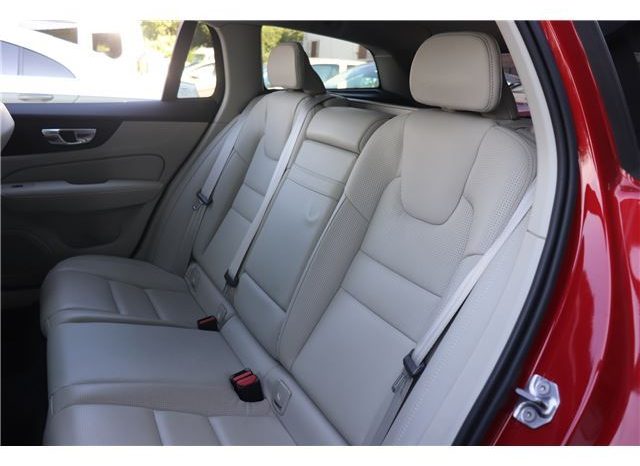 Volvo V60 T5 2019 full