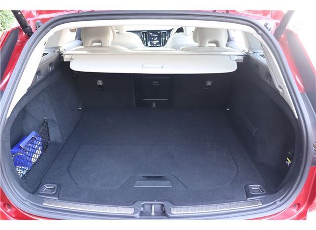 Volvo V60 T5 2019 full