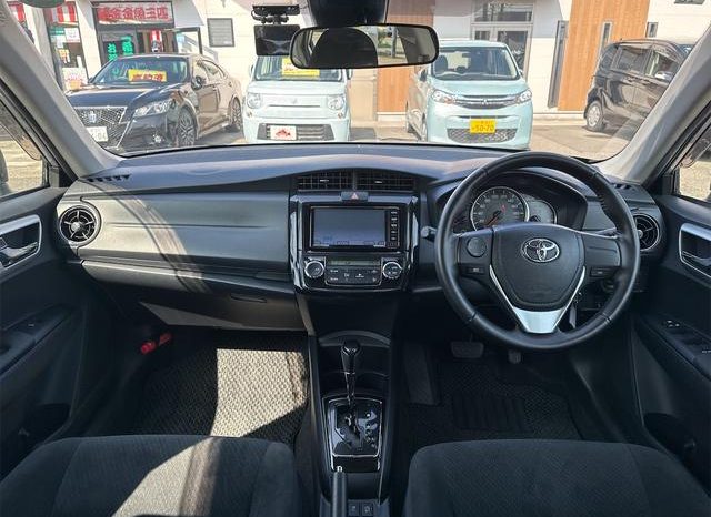 Toyota Corolla Axio 1.5G 2016 full