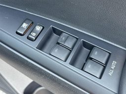 Toyota Corolla Axio 1.5G 2016 full