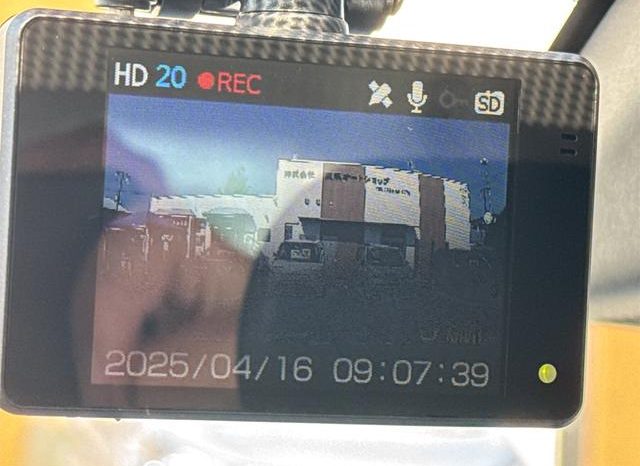 Toyota Corolla Axio 1.5G 2016 full