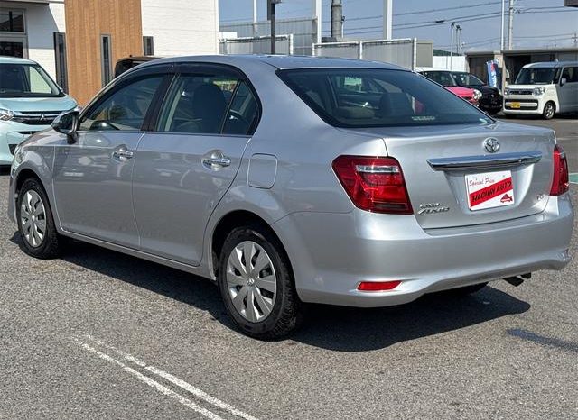 Toyota Corolla Axio 1.5G 2016 full