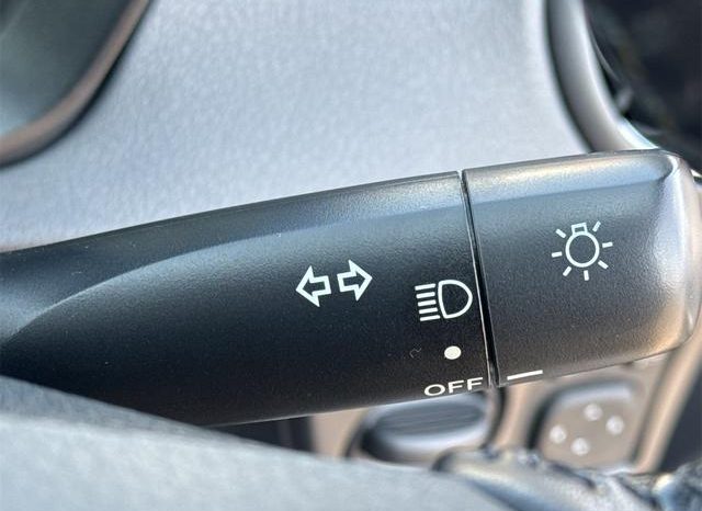 Toyota Corolla Axio 1.5G 2016 full