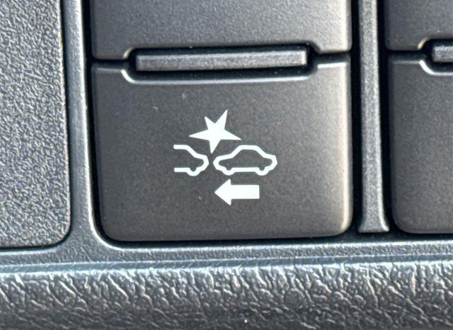 Toyota Corolla Axio 1.5G 2016 full