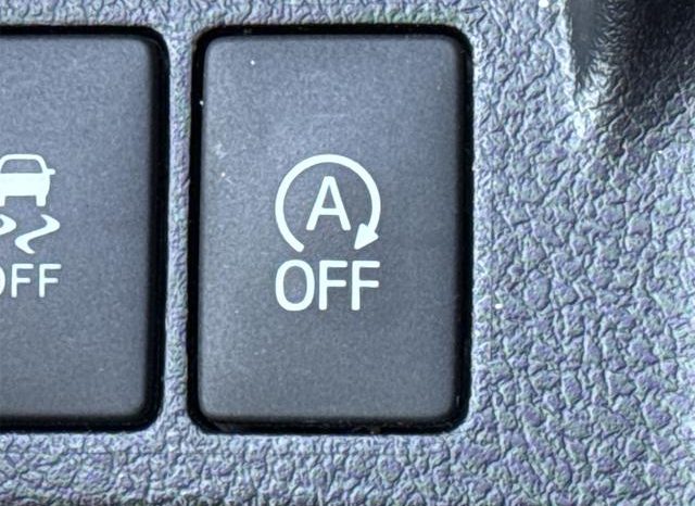 Toyota Corolla Axio 1.5G 2016 full