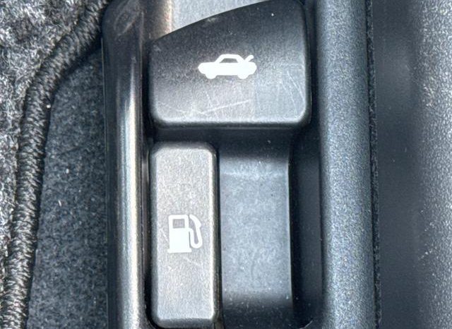 Toyota Corolla Axio 1.5G 2016 full