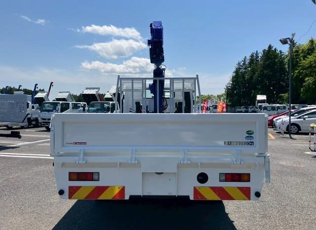 Mitsubishi Fuso Canter 2015 full