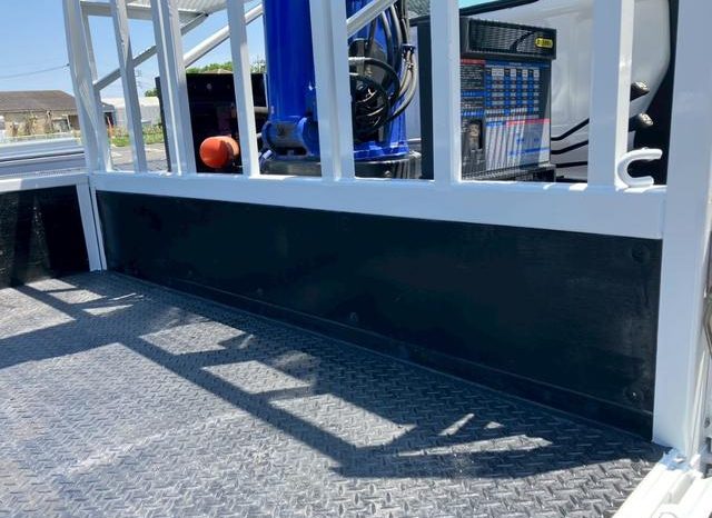 Mitsubishi Fuso Canter 2015 full