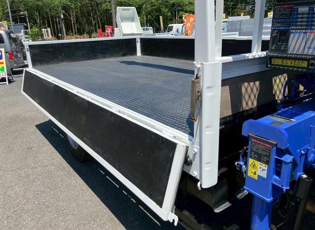 Mitsubishi Fuso Canter 2015 full