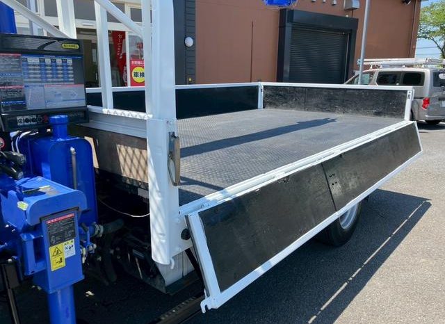 Mitsubishi Fuso Canter 2015 full