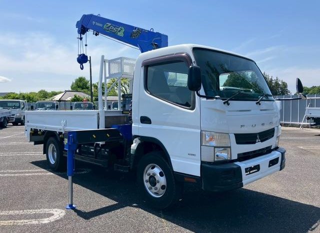 Mitsubishi Fuso Canter 2015 full
