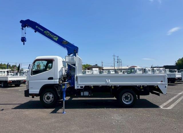 Mitsubishi Fuso Canter 2015 full
