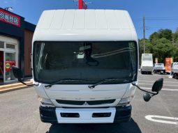 Mitsubishi Fuso Canter 2015 full