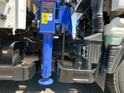 Mitsubishi Fuso Canter 2015 full