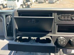 Mitsubishi Fuso Canter 2015 full