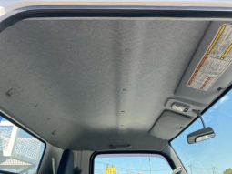 Mitsubishi Fuso Canter 2015 full