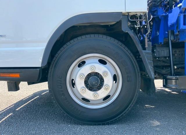 Mitsubishi Fuso Canter 2015 full