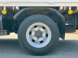 Mitsubishi Fuso Canter 2015 full