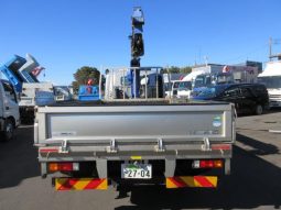 Mitsubishi Fuso Canter 2015 full