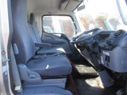 Mitsubishi Fuso Canter 2015 full