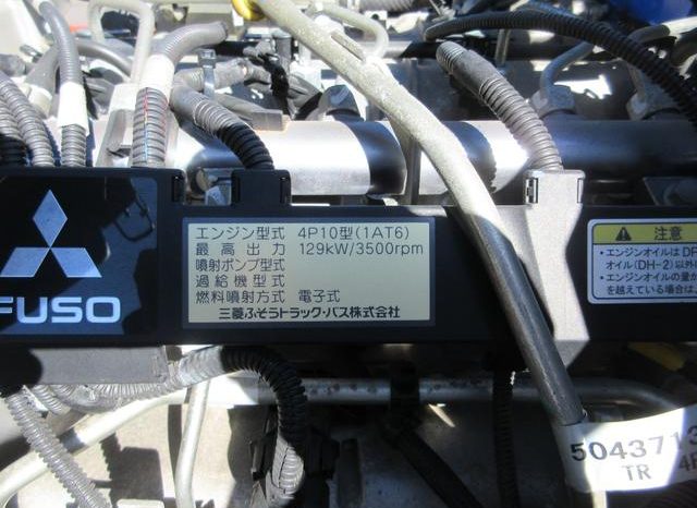 Mitsubishi Fuso Canter 2015 full