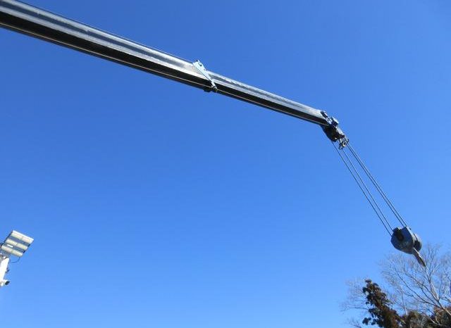 Mitsubishi Fuso Canter 2015 full