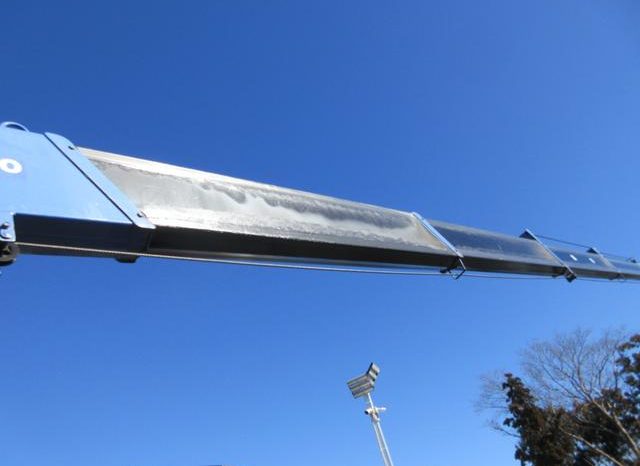 Mitsubishi Fuso Canter 2015 full