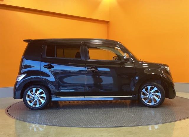 Toyota BB Z Kirameki 2016 full