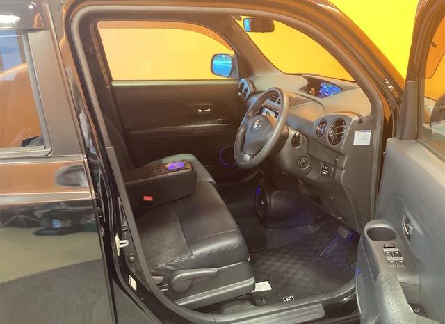 Toyota BB Z Kirameki 2016 full