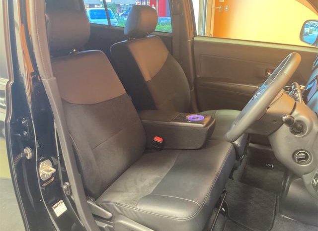 Toyota BB Z Kirameki 2016 full