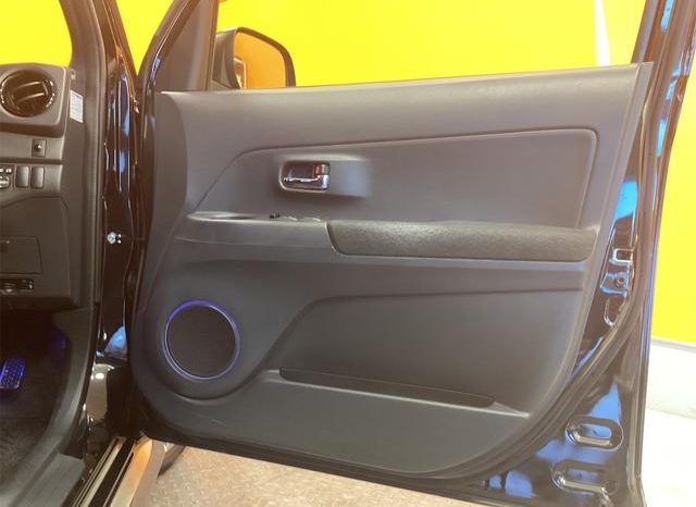 Toyota BB Z Kirameki 2016 full