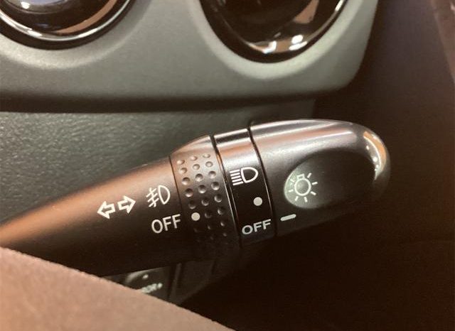 Toyota BB Z Kirameki 2016 full