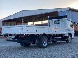 Mitsubishi Fuso Canter Long High Floor DX 2016 full