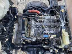 Mitsubishi Fuso Canter Long High Floor DX 2016 full