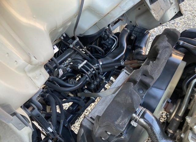 Mitsubishi Fuso Canter Long High Floor DX 2016 full