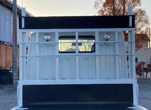 Mitsubishi Fuso Canter Long High Floor DX 2016 full