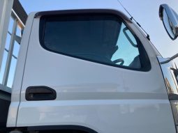 Mitsubishi Fuso Canter Long High Floor DX 2016 full