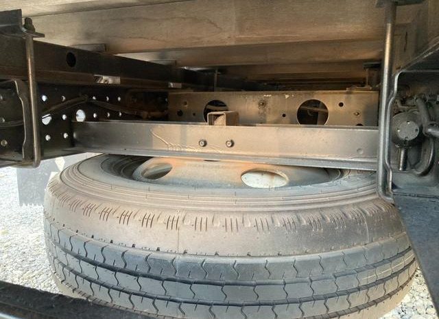 Mitsubishi Fuso Canter Long High Floor DX 2016 full