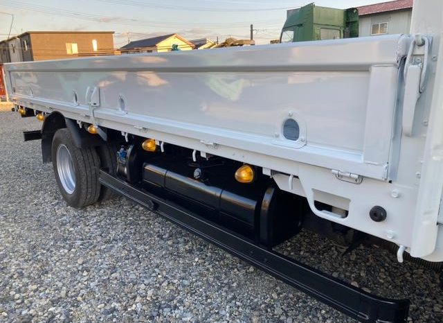 Mitsubishi Fuso Canter Long High Floor DX 2016 full