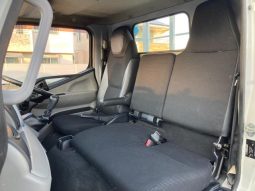 Mitsubishi Fuso Canter Long High Floor DX 2016 full