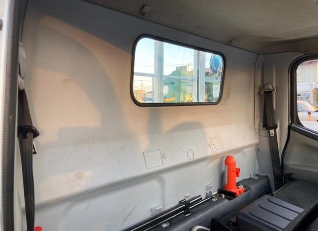 Mitsubishi Fuso Canter Long High Floor DX 2016 full