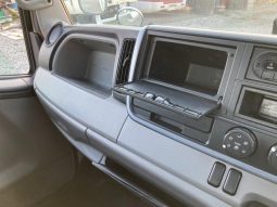 Mitsubishi Fuso Canter Long High Floor DX 2016 full