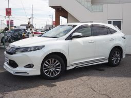 Toyota Harrier Premium Advanced 2015 full
