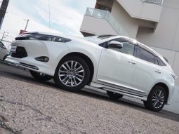 Toyota Harrier Premium Advanced 2015 full